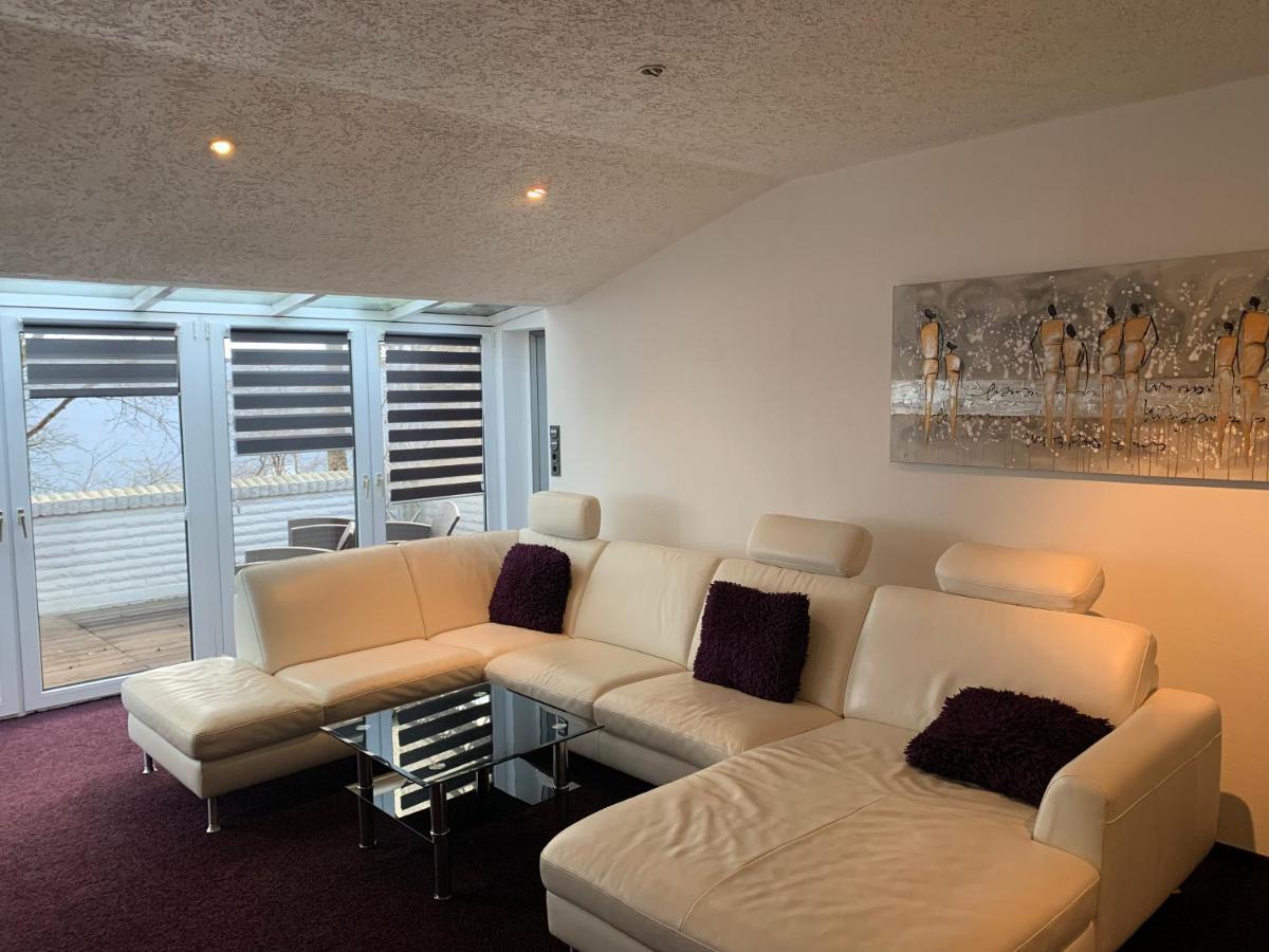 Kape'S Loft Apartamento Westoverledingen Exterior foto