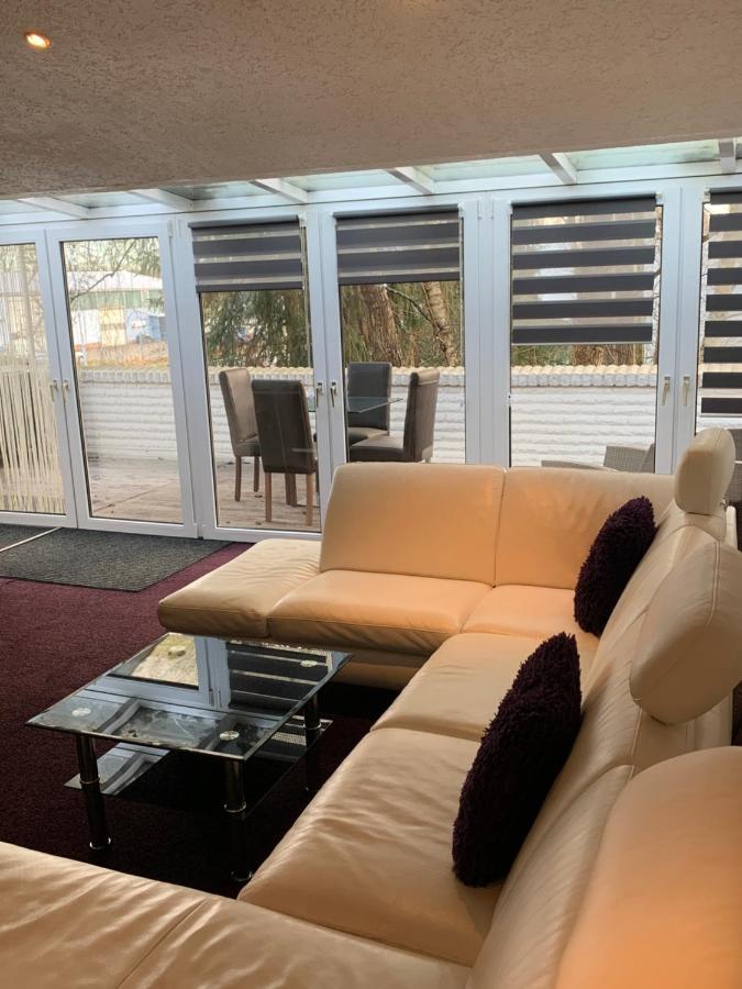 Kape'S Loft Apartamento Westoverledingen Exterior foto